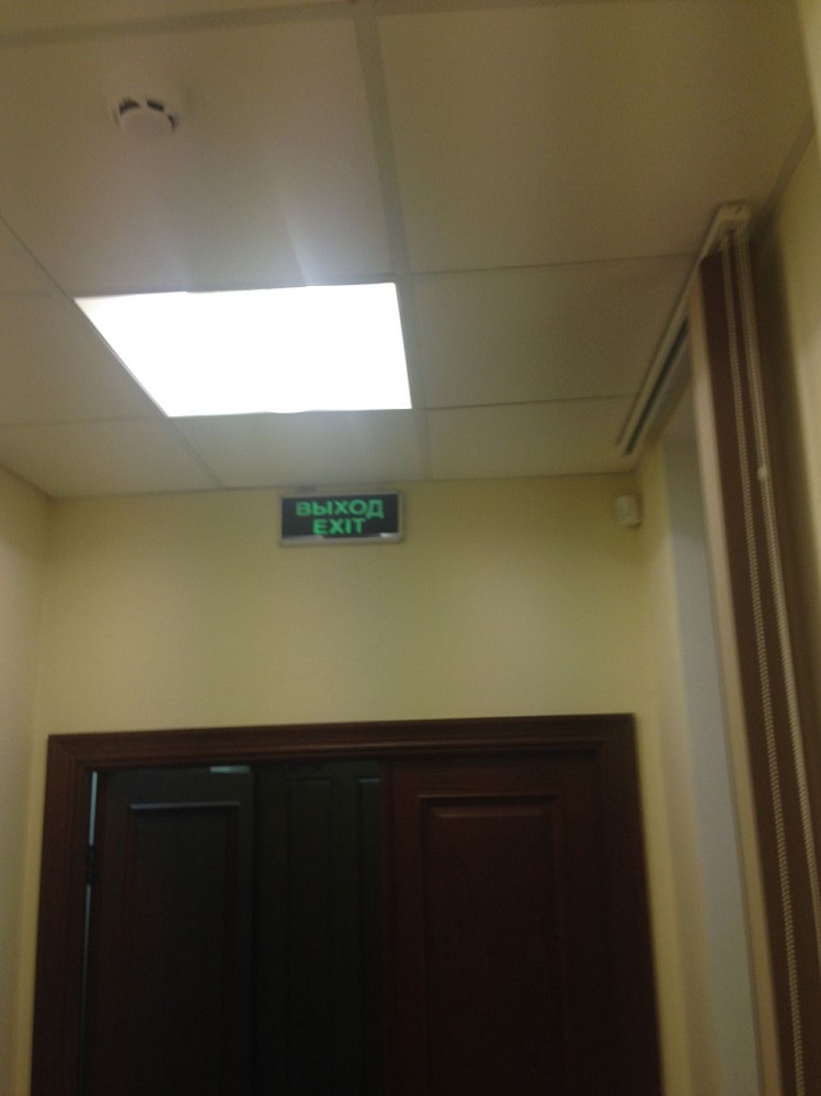 Монтаж пожарной сигнализации и звукового оповещения в аптека Вересаева